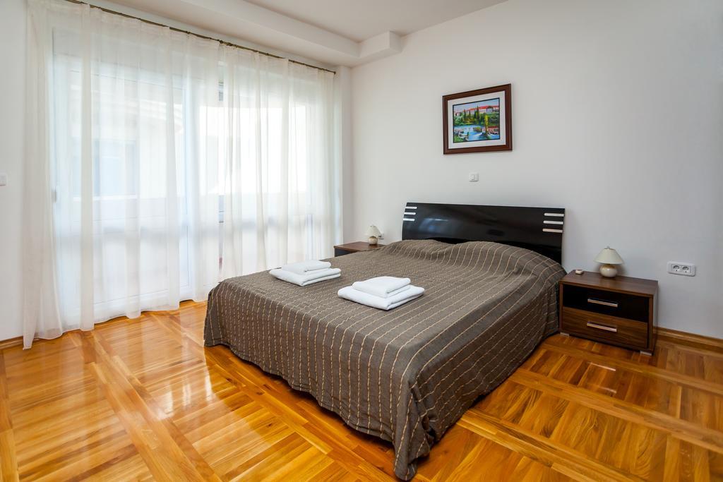 Royal Villas Dobra Voda Quarto foto